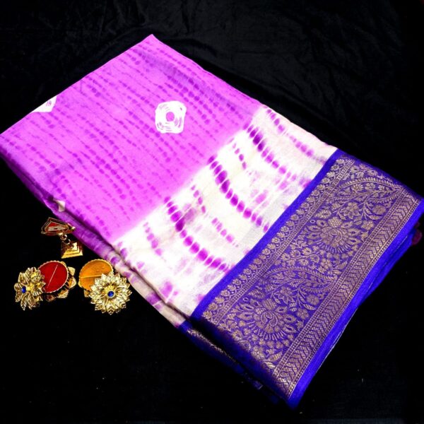 Siddhanth Weaves Masaba Saboori - Purple & lavender zari border