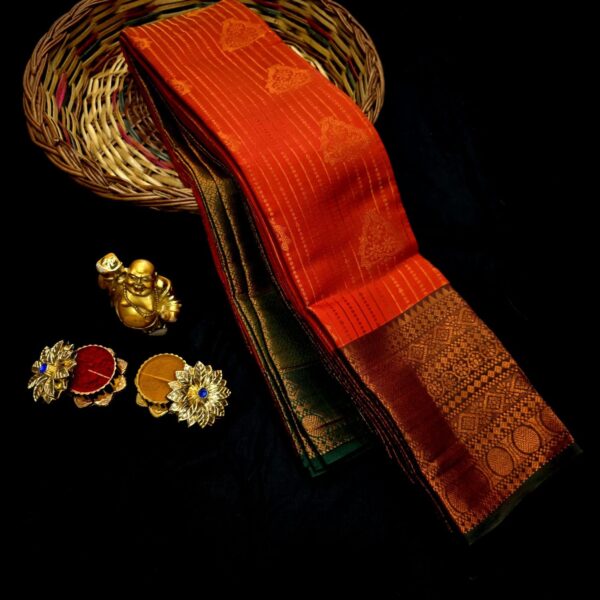 Kanjivaram Vairaoosi Traditional gold Zari Work Saree - Rust Orange